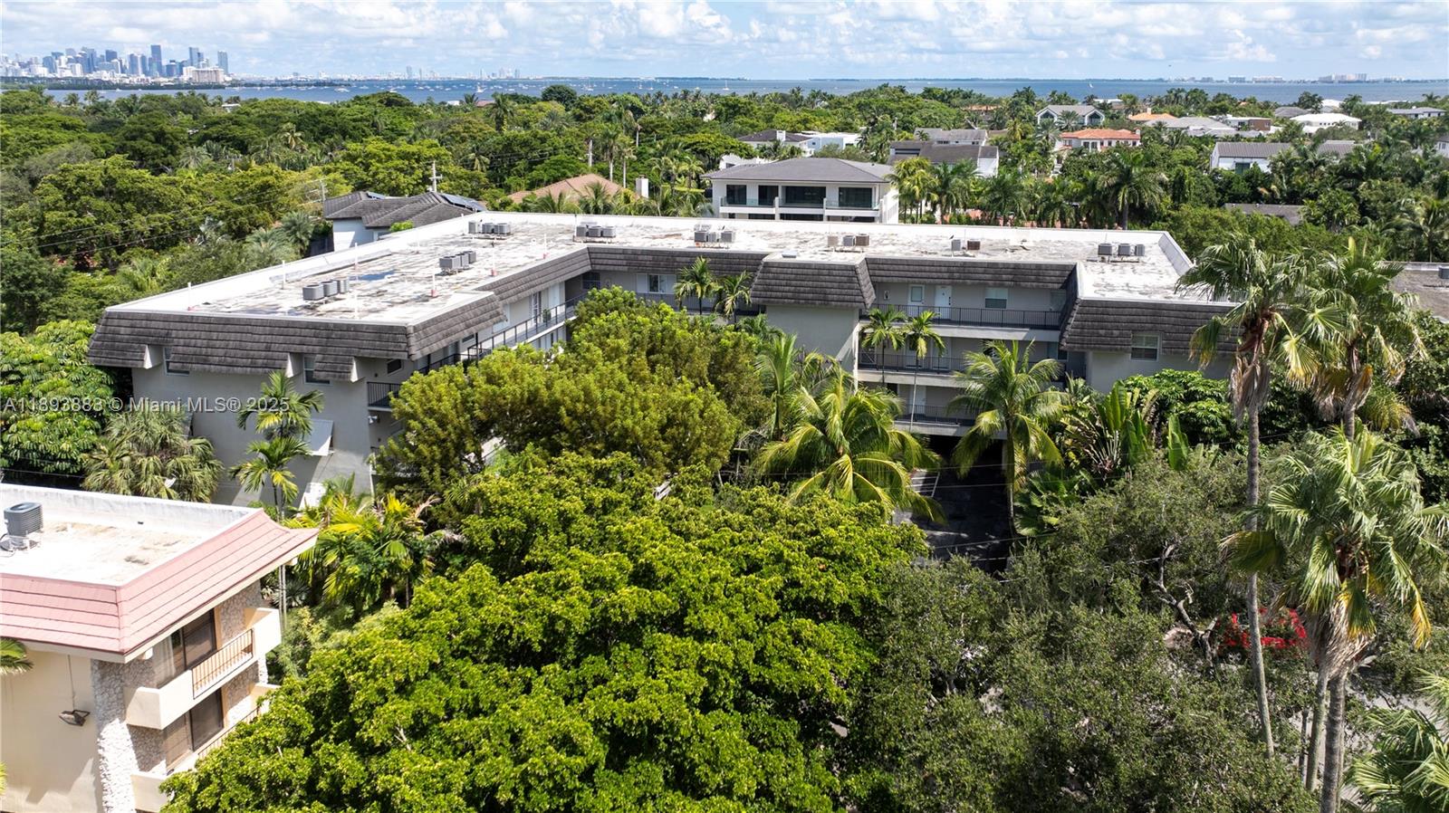 ADMIRAL FARRAGUT CONDO - Residential