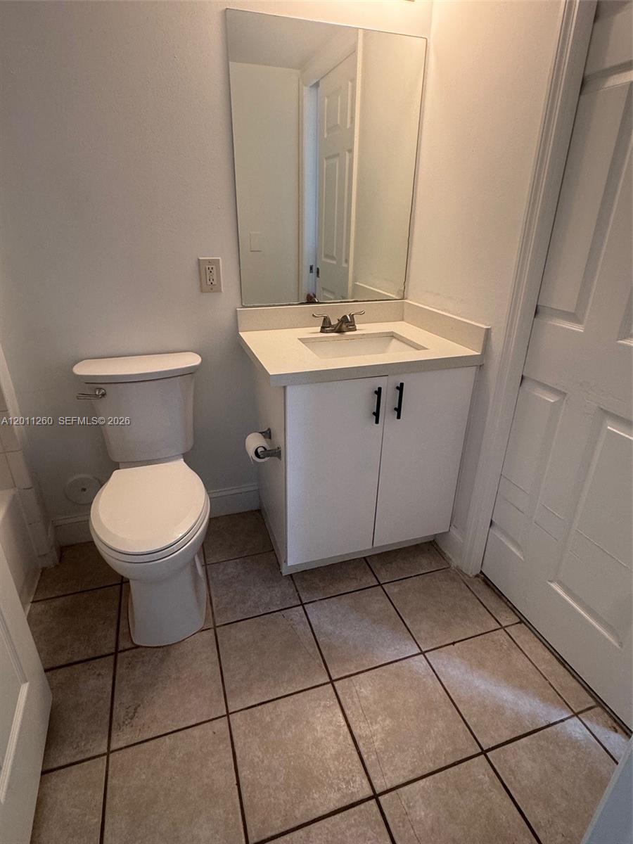 EVERGREEN LAKES CONDO - Residential