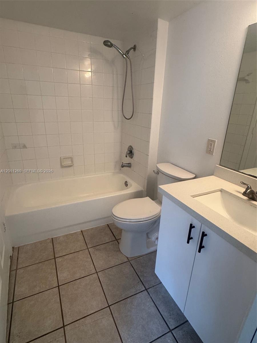 EVERGREEN LAKES CONDO - Residential