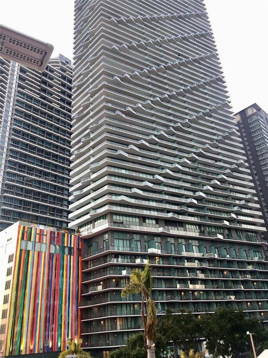 1300 S MIAMI AVENUE CONDO - Residential