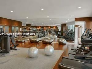 1300 S MIAMI AVENUE CONDO - Residential