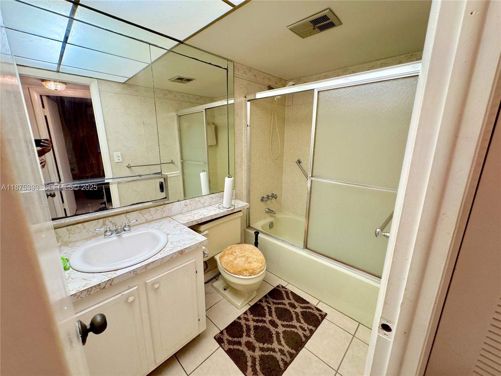 SUNRISE LAKES 15 CONDO - Residential