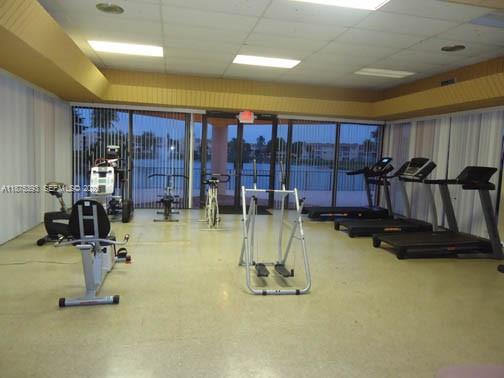 SUNRISE LAKES 15 CONDO - Residential