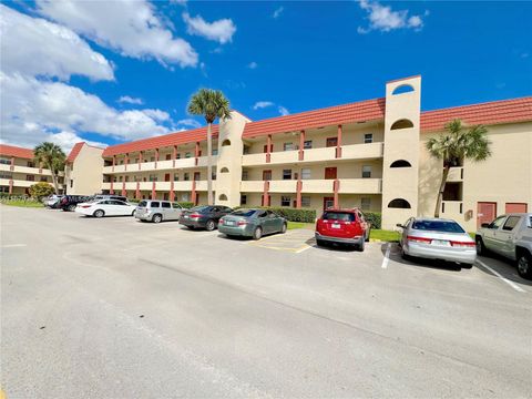 2871 E Sunrise Lakes Dr 104 Sunrise FL 33322