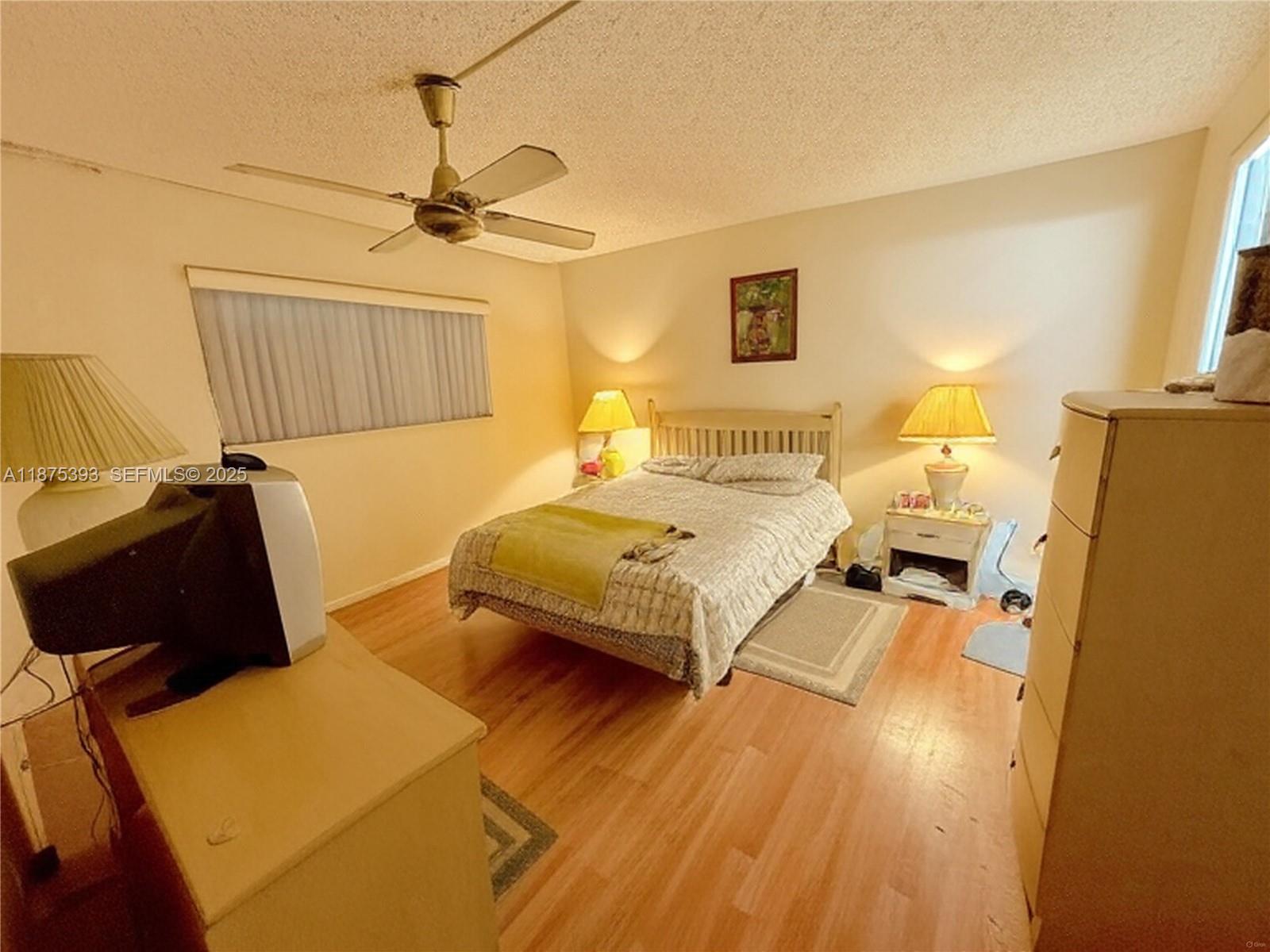 SUNRISE LAKES 15 CONDO - Residential