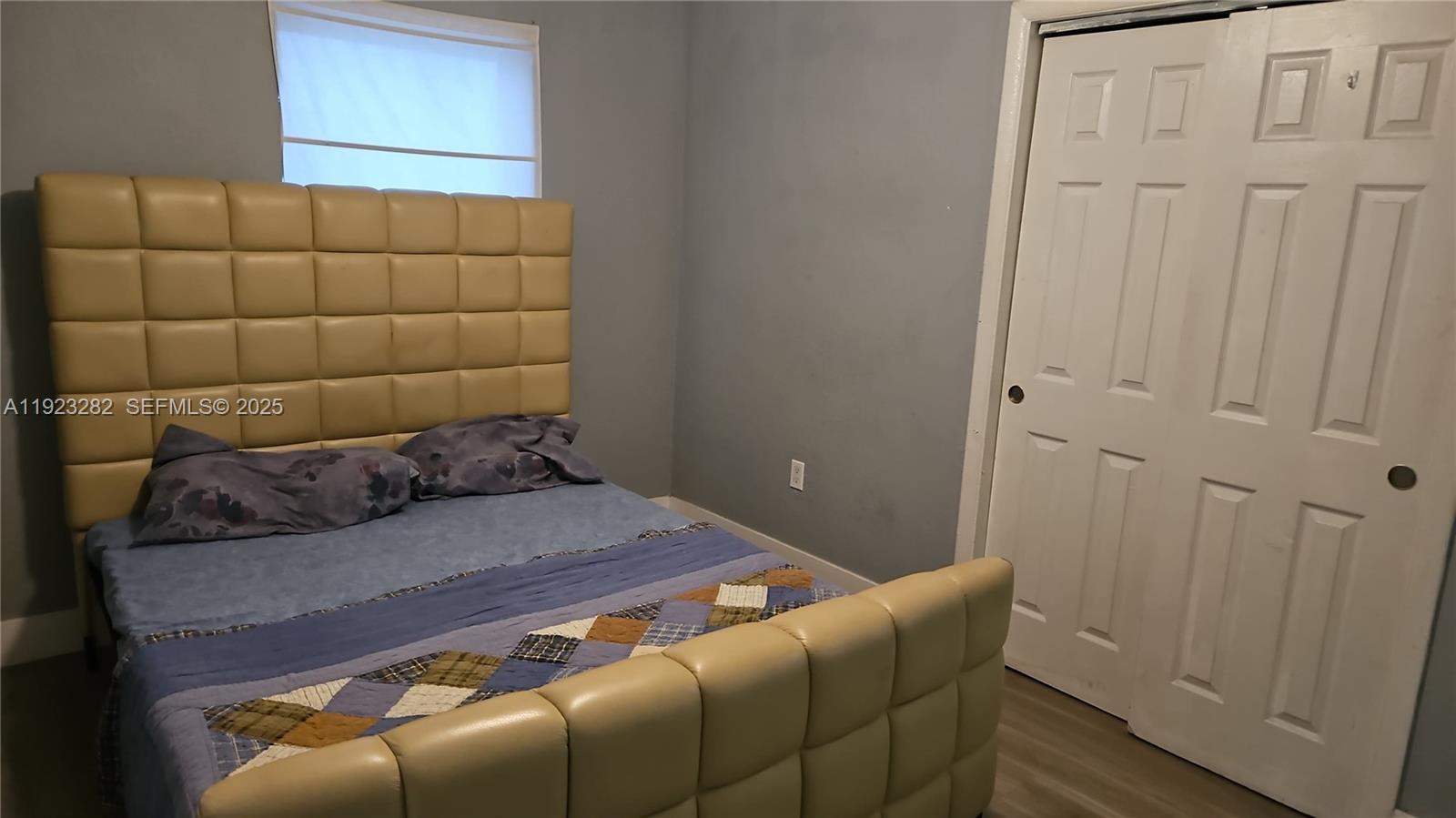 LAUDERDALE MANOR HOMESITE - Residential Lease