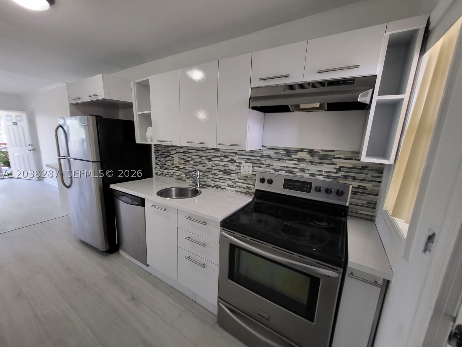1450 NE 170th St 305