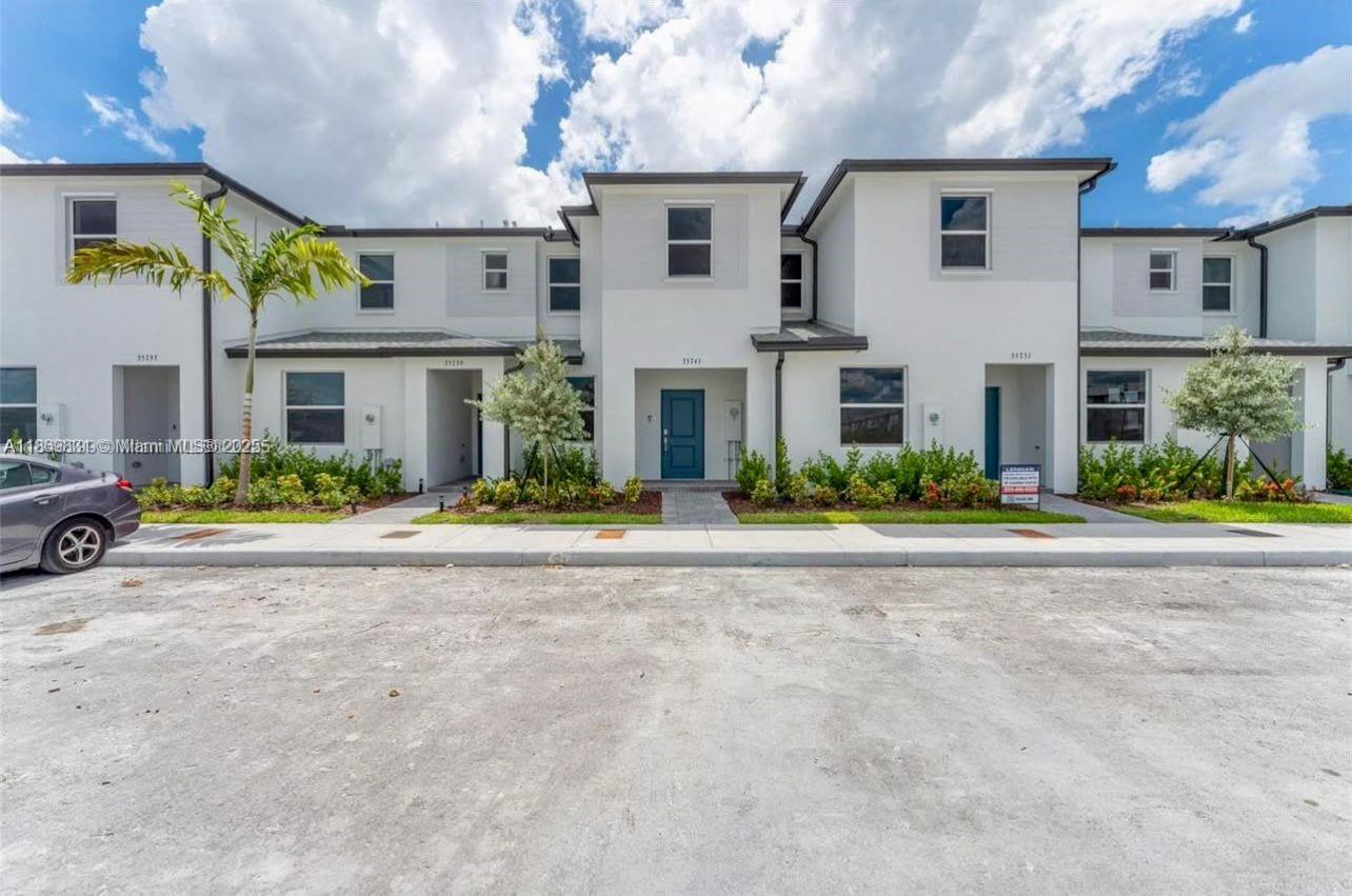 ooking for the perfect blend of comfort, style, and convenience? Step into this brand new, never-lived-in 3-bedroom, 3-bath townhouse in one of Homestead’s most prestigious communities! With resort-style amenities including a luxurious clubhouse, sparkling pool, and more, every day feels like a getaway. Each bedroom is master-sized for ultimate comfort, including one conveniently located on the first floor with its own full bathroom — perfect for guests or multi-generational living. Plus, enjoy the ease of 2 assigned parking spaces and plenty of guest parking. Don’t miss out — schedule your private showing today and make this stunning home yours!