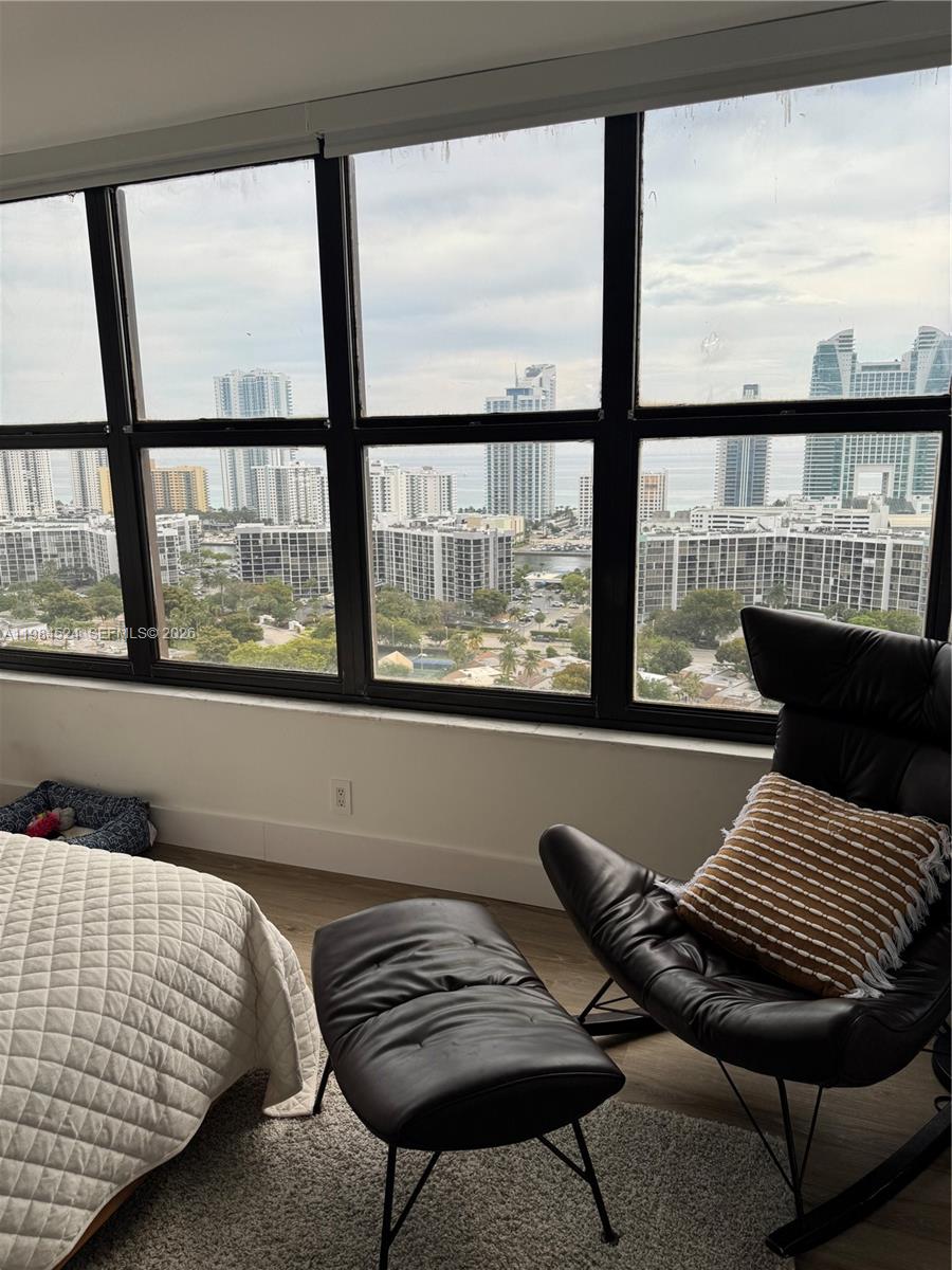 OLYMPUS TOWERS CONDO - Residential