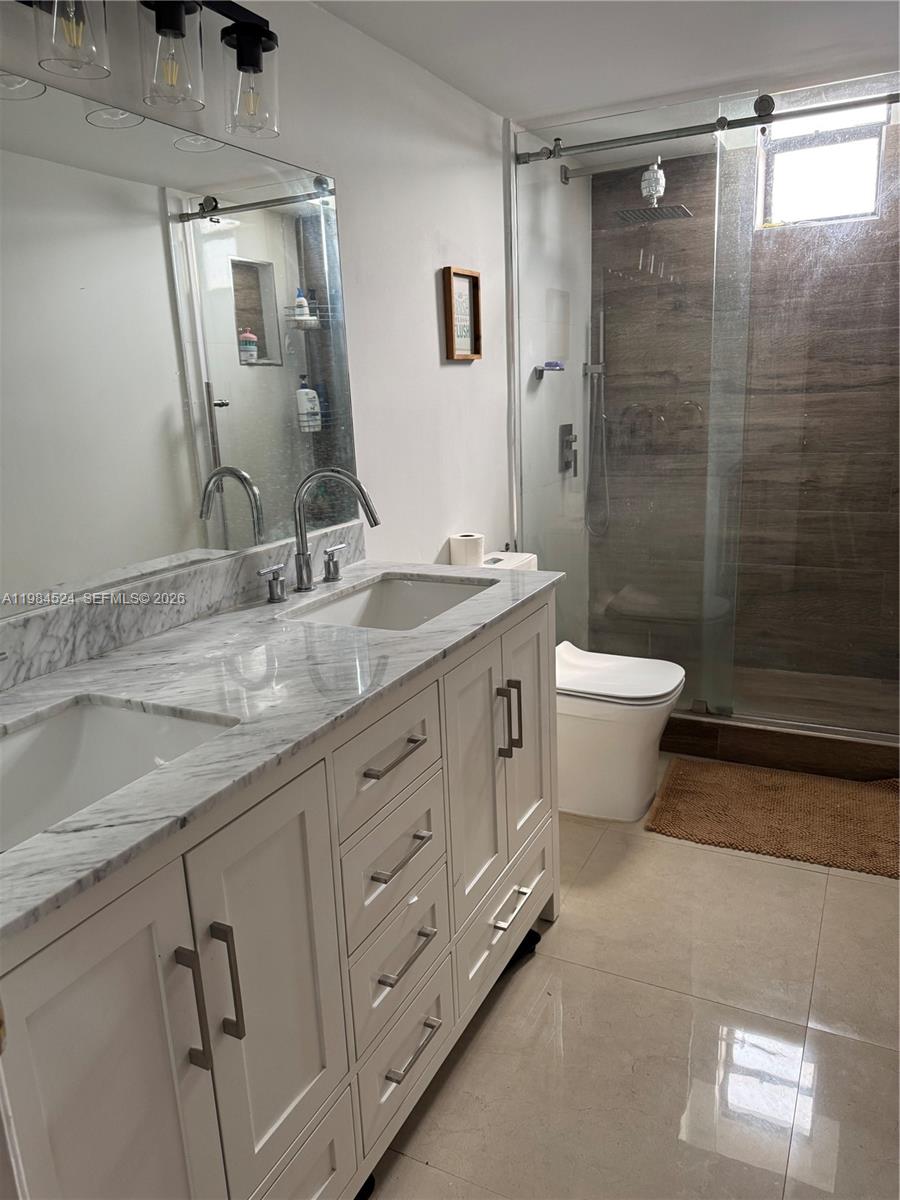 OLYMPUS TOWERS CONDO - Residential