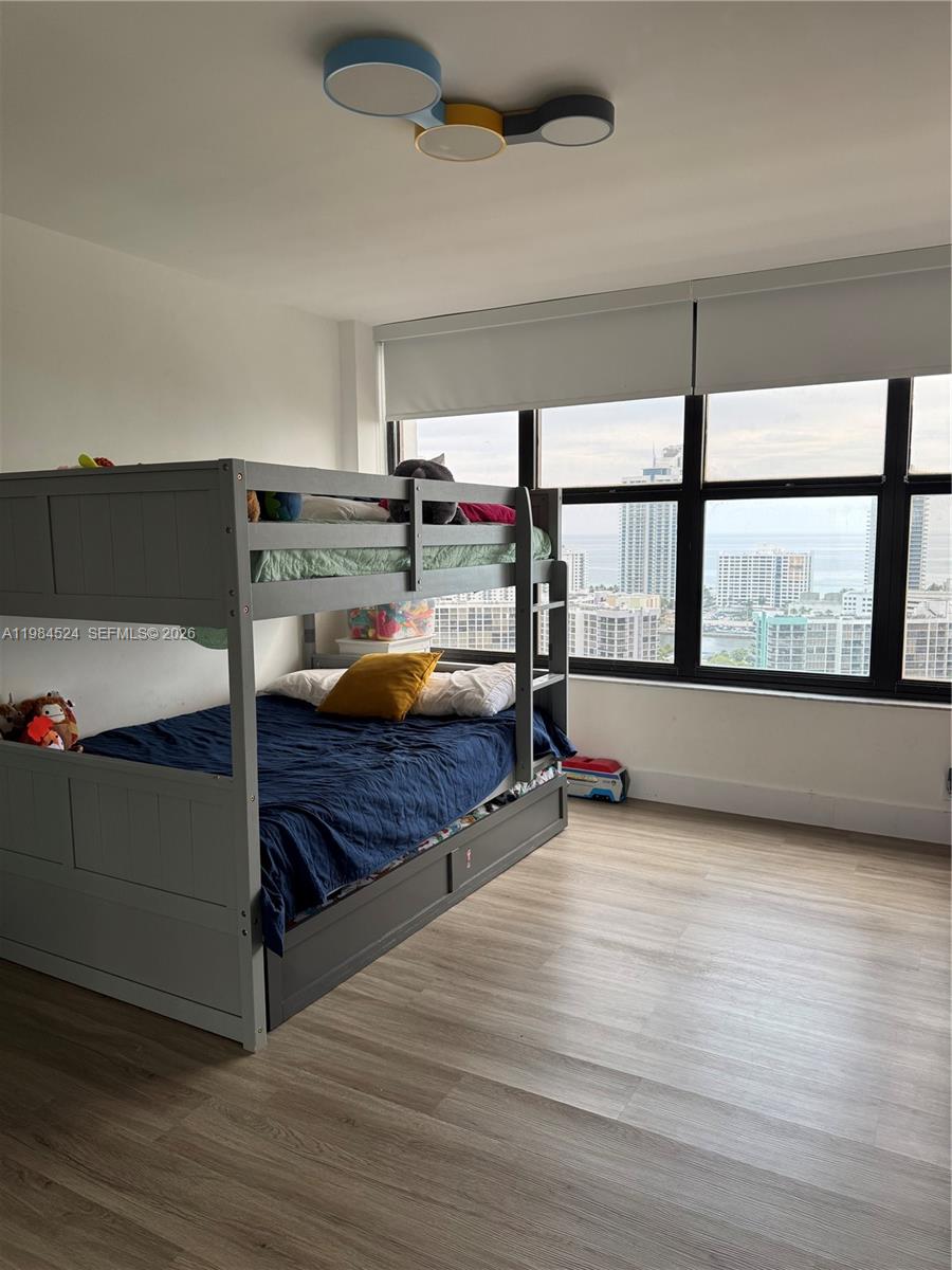 OLYMPUS TOWERS CONDO - Residential