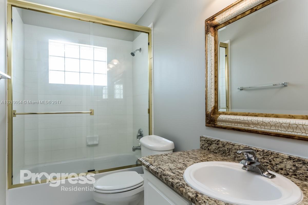 Cocobay 160-6 B - Residential Lease