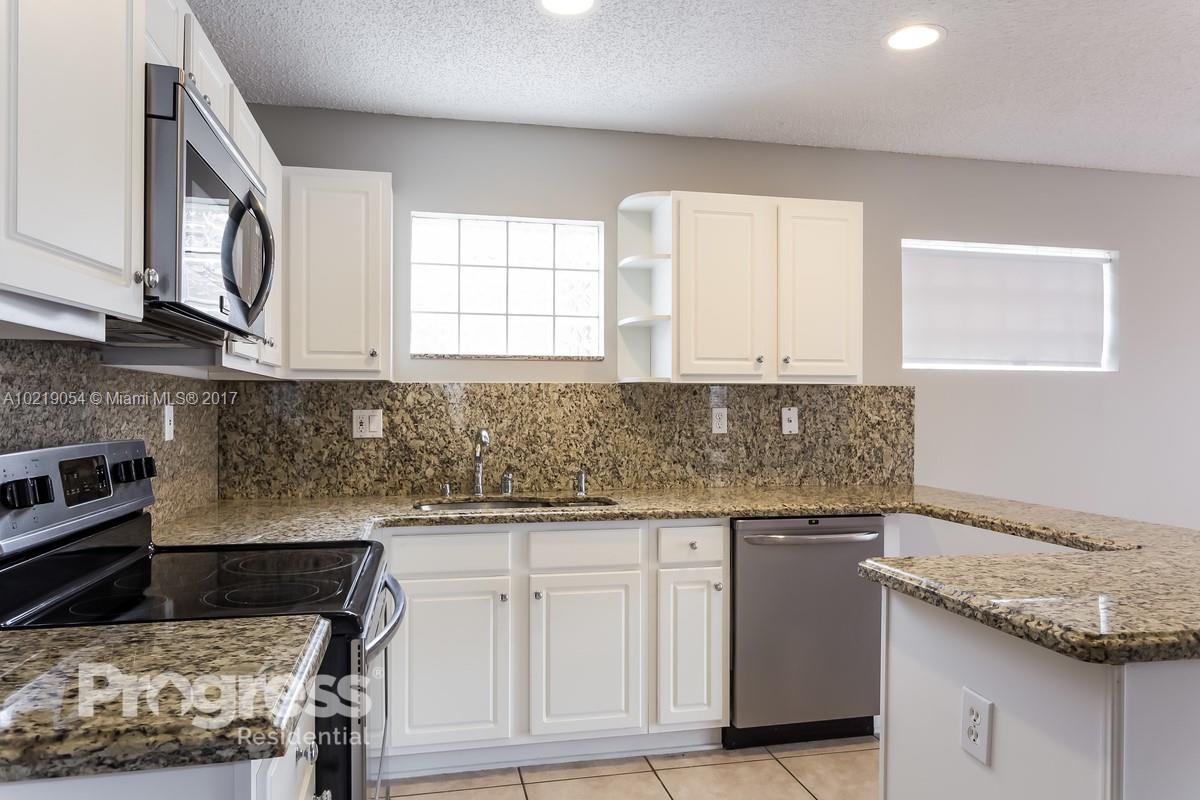 Cocobay 160-6 B - Residential Lease