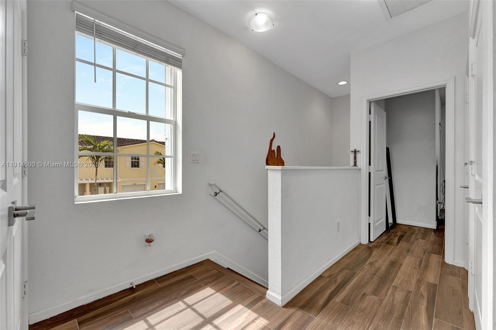 11053 SW 113th Pl, Miami, - Residential