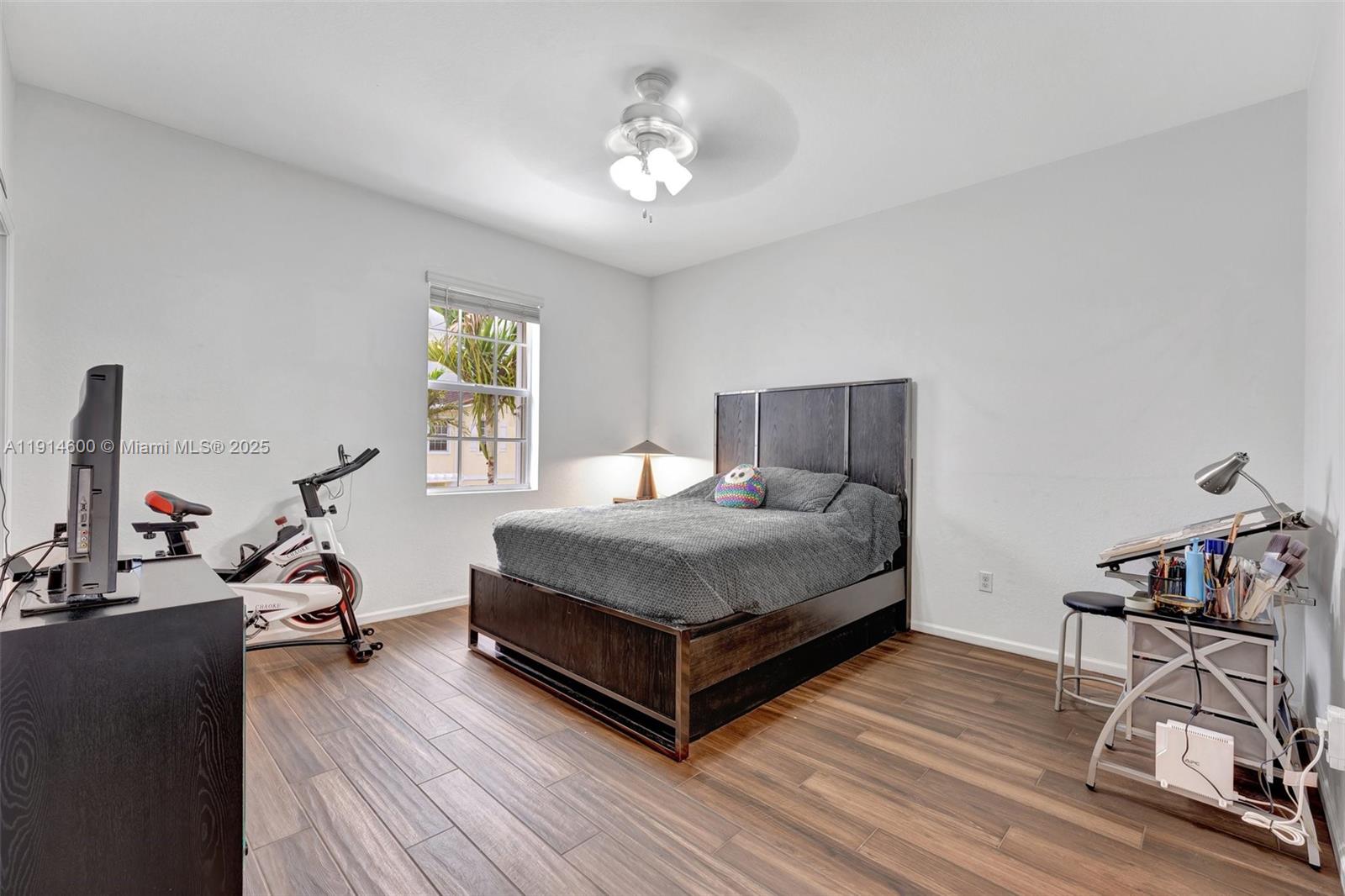 11053 SW 113th Pl, Miami, - Residential