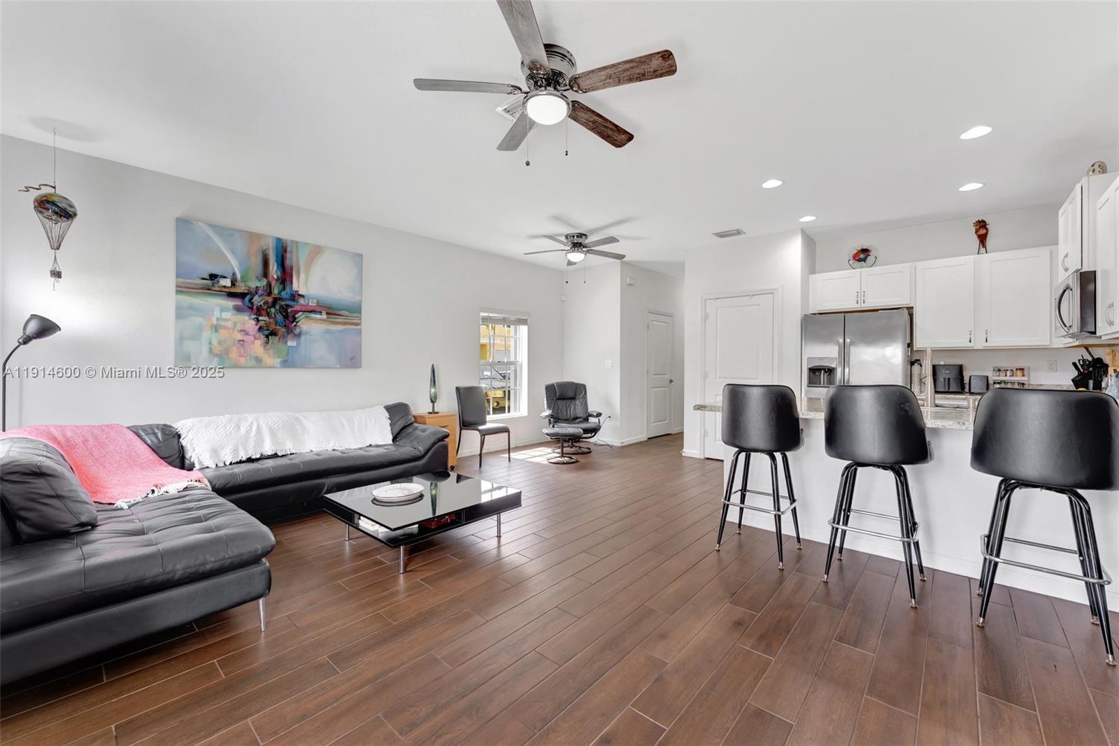 11053 SW 113th Pl, Miami, - Residential