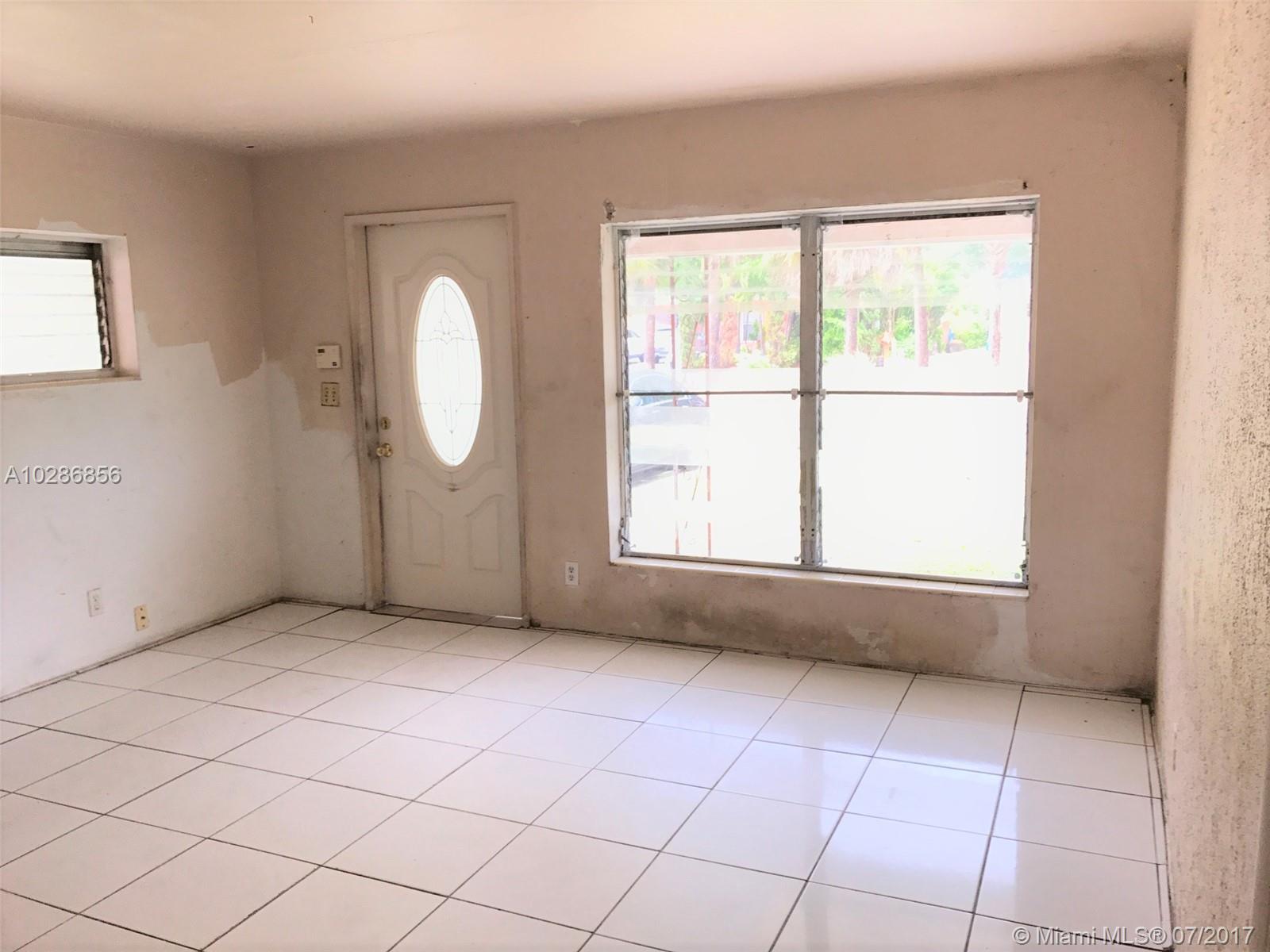 NORTH ANDREWS TERRACE FIR - Residential