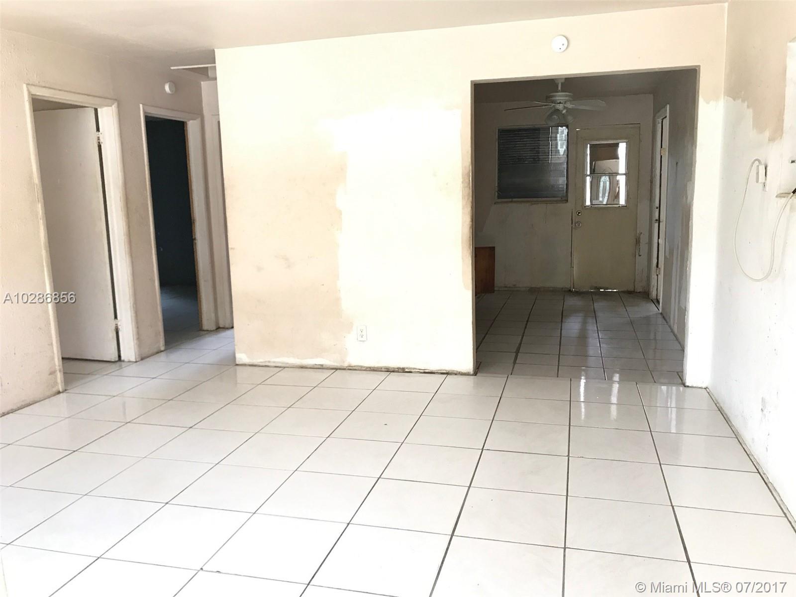 NORTH ANDREWS TERRACE FIR - Residential