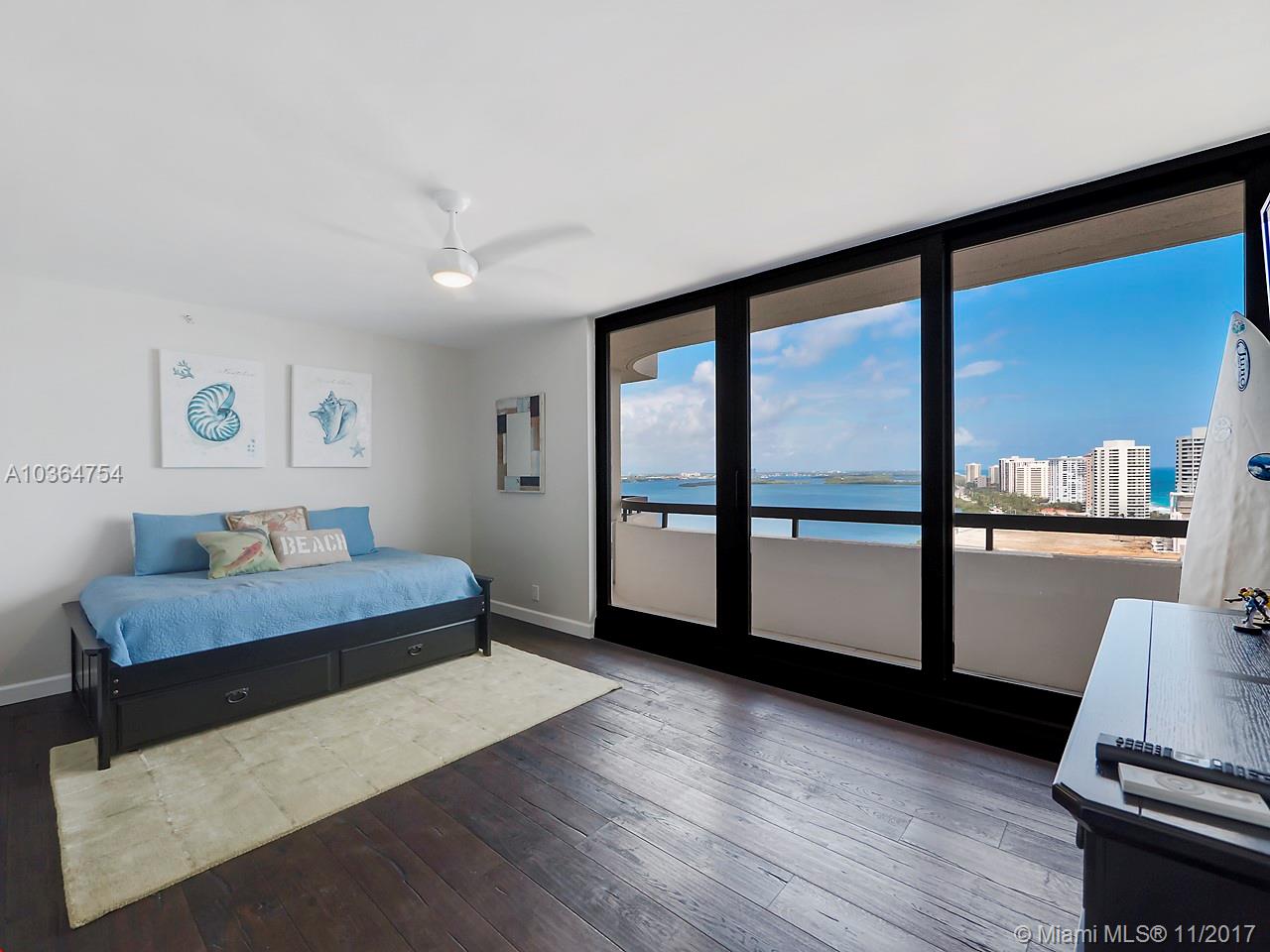 Martinique II - Residential