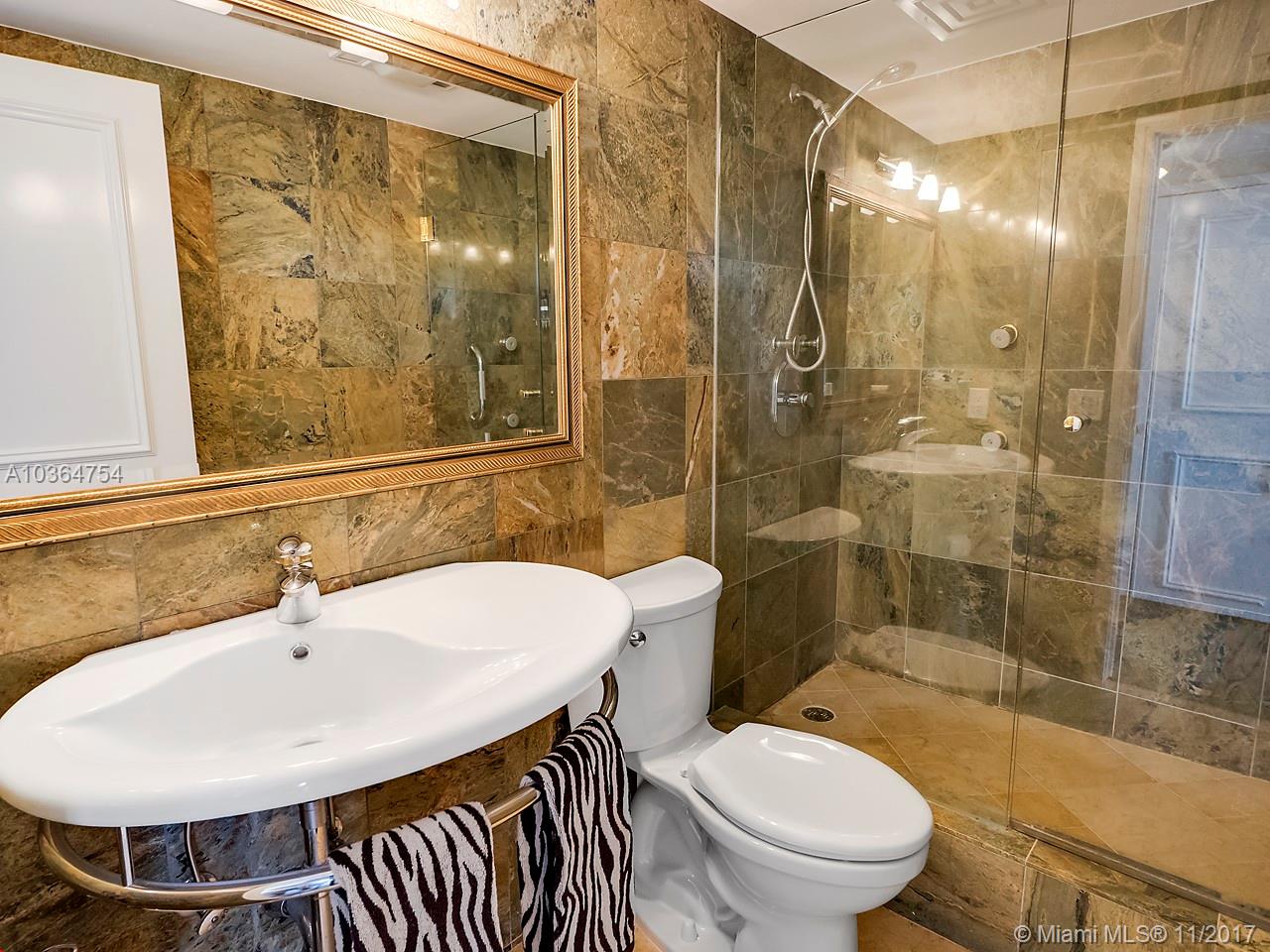 Martinique II - Residential