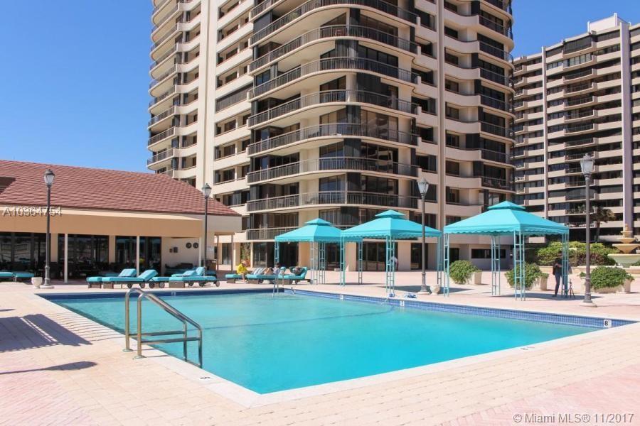 Martinique II - Residential