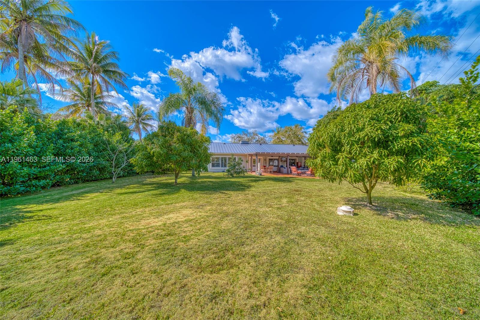 PINE TREE ESTS 1ST ADDN - Residential