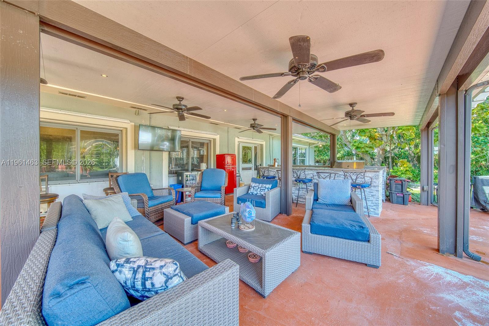 PINE TREE ESTS 1ST ADDN - Residential