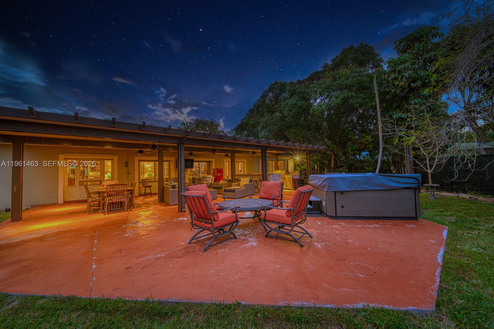 PINE TREE ESTS 1ST ADDN - Residential