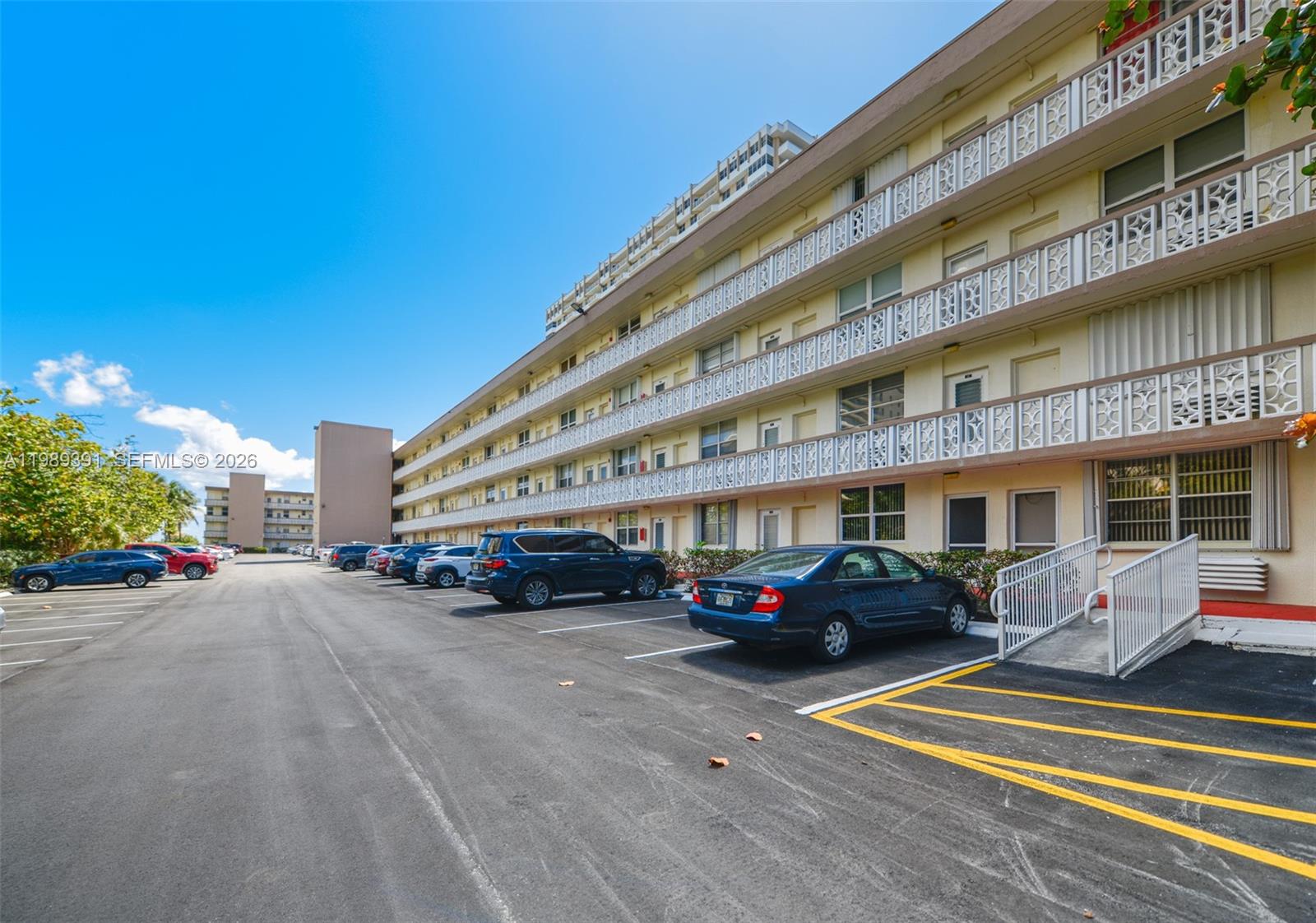 TAROMINA APTS CO-OP - Residential