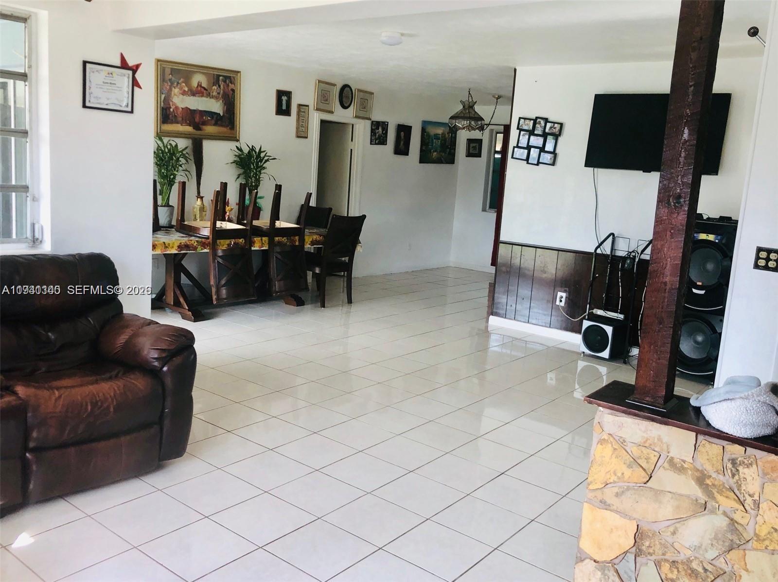 PALMLAND HOMES SOUTH NO T - Residential