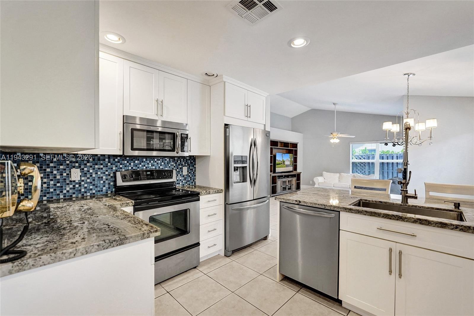 FOREST RIDGE CLUSTER HOME - Residential