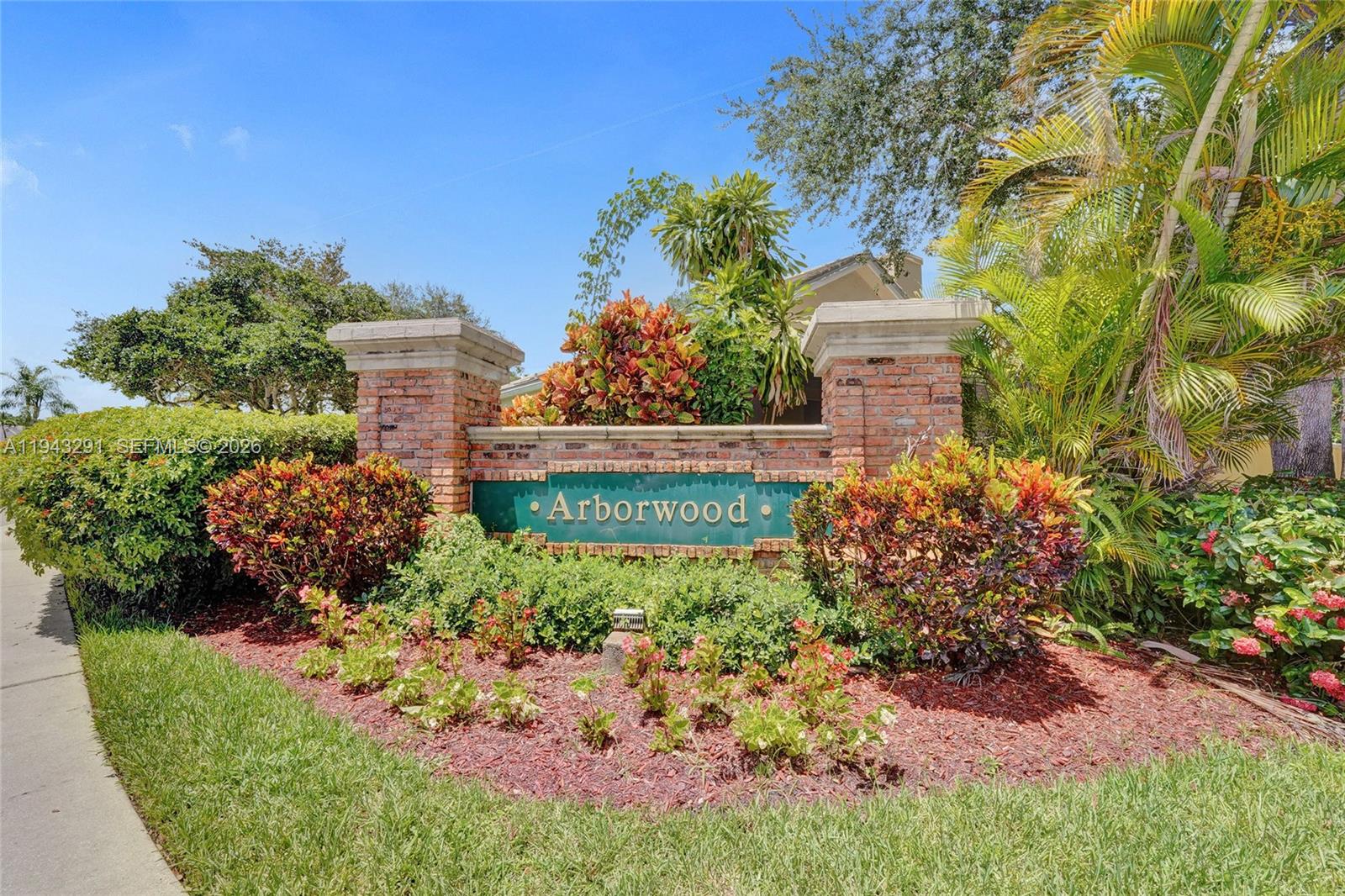 FOREST RIDGE CLUSTER HOME - Residential