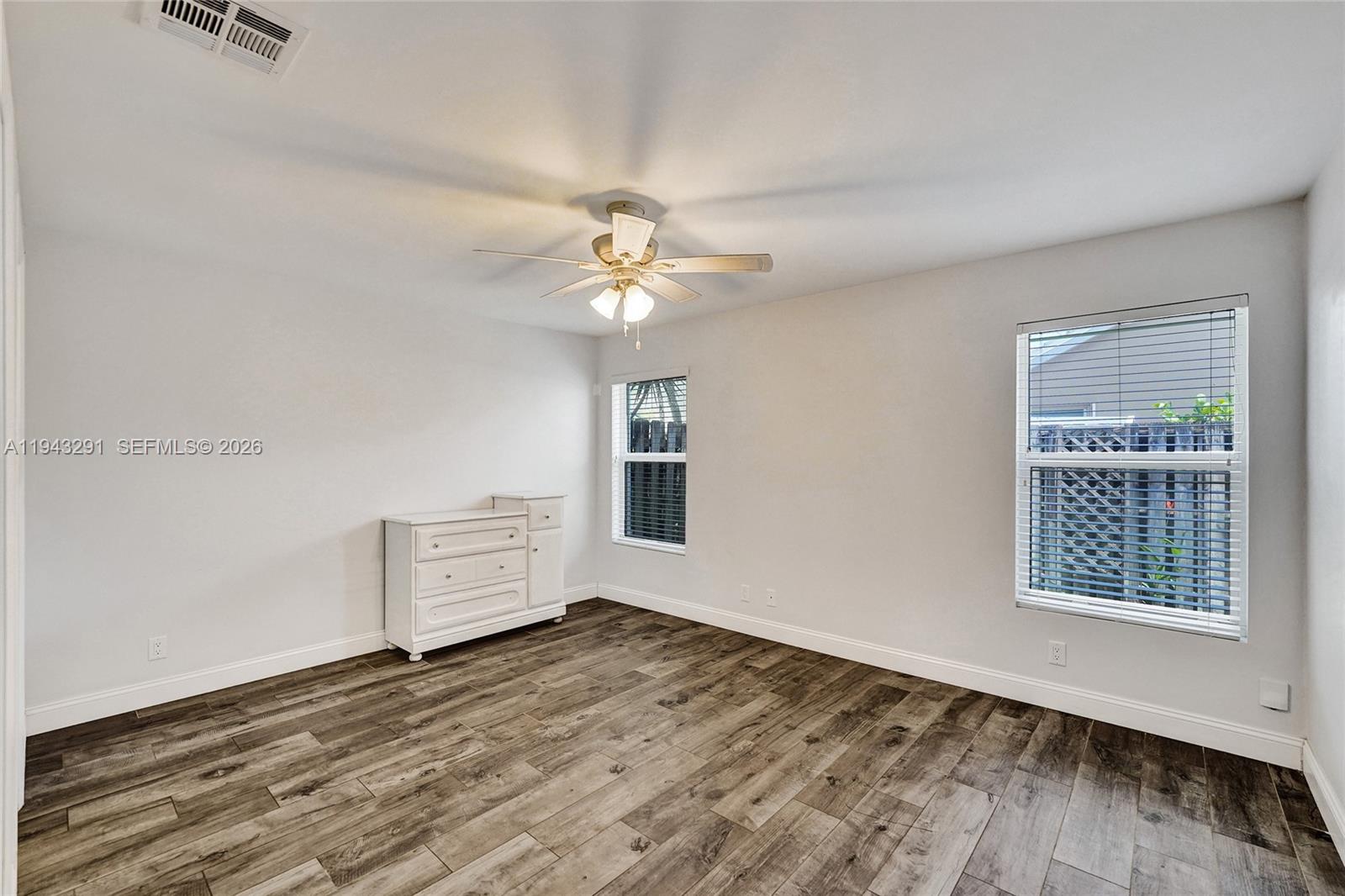 FOREST RIDGE CLUSTER HOME - Residential