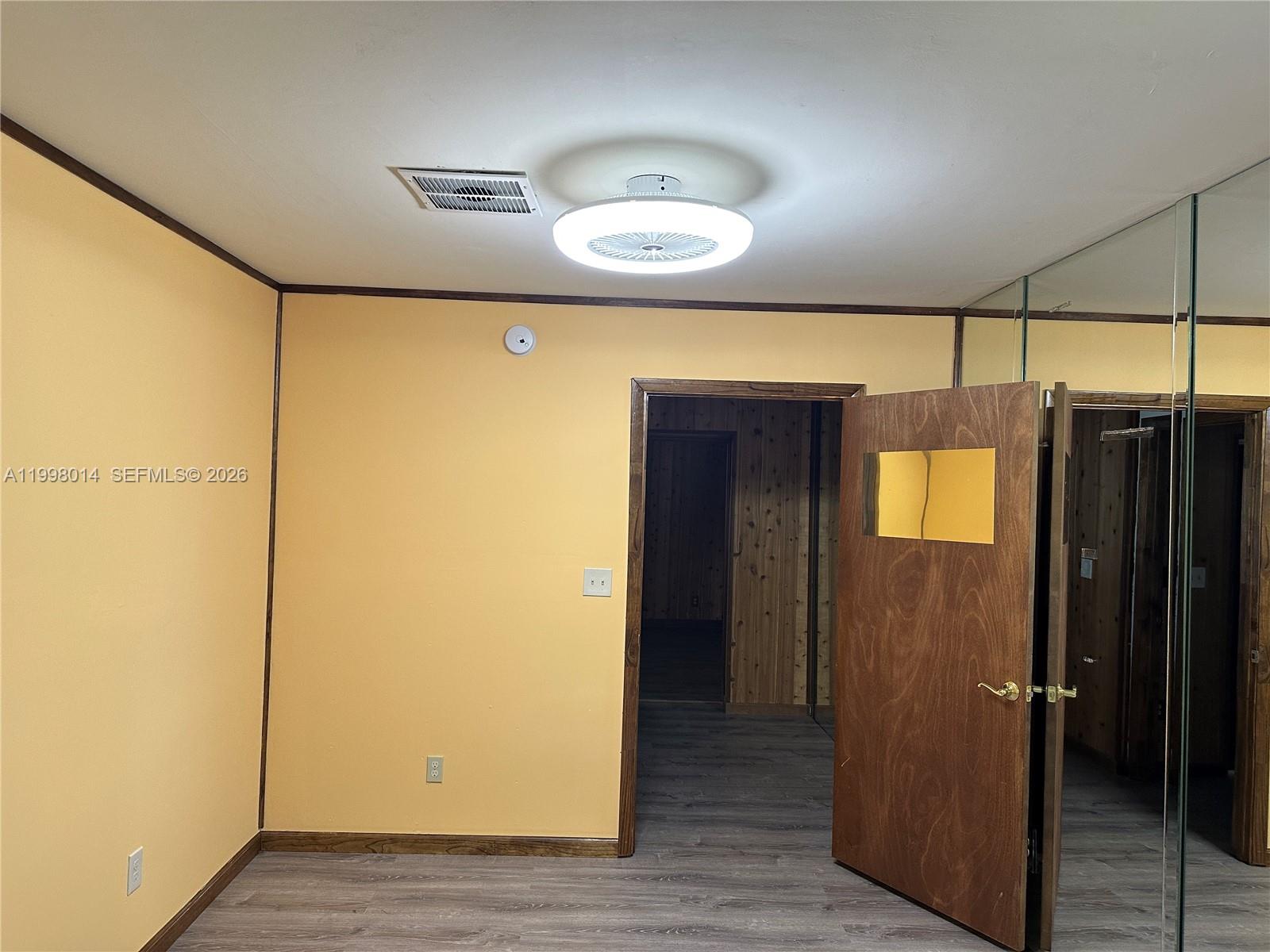 HIBISCUS GARDENS AMENDED - Residential Lease