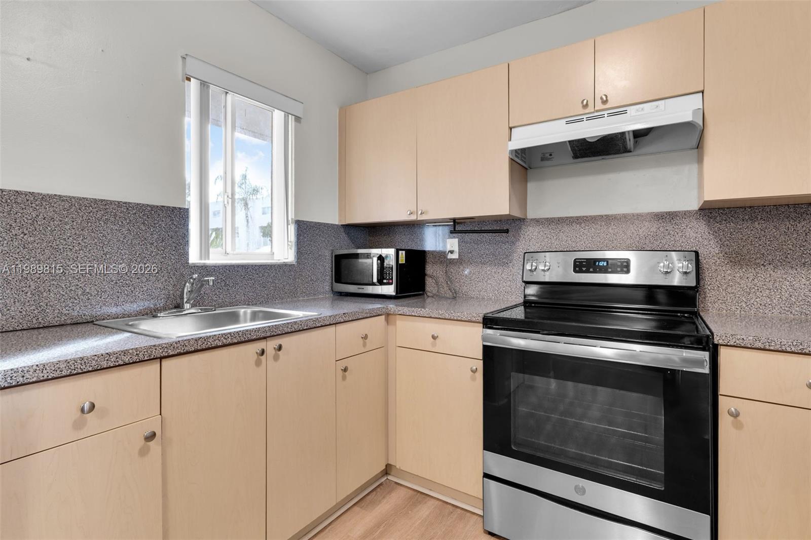 TERRAZAS DEL SOL CONDO - Residential Lease