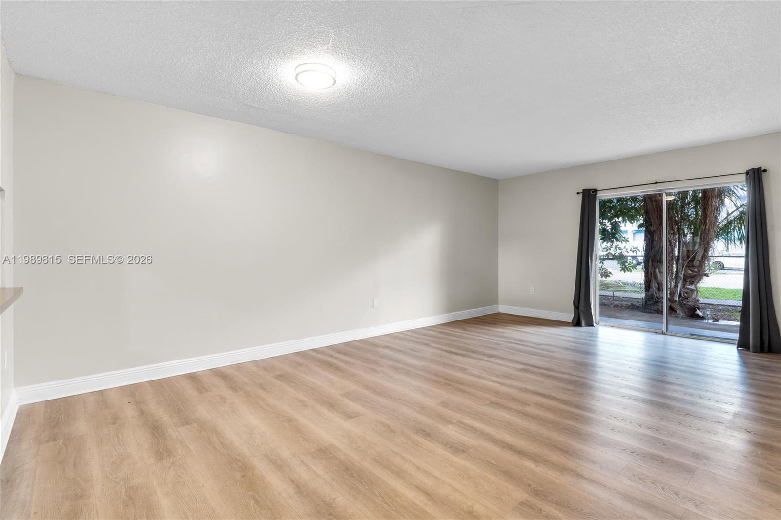 TERRAZAS DEL SOL CONDO - Residential Lease