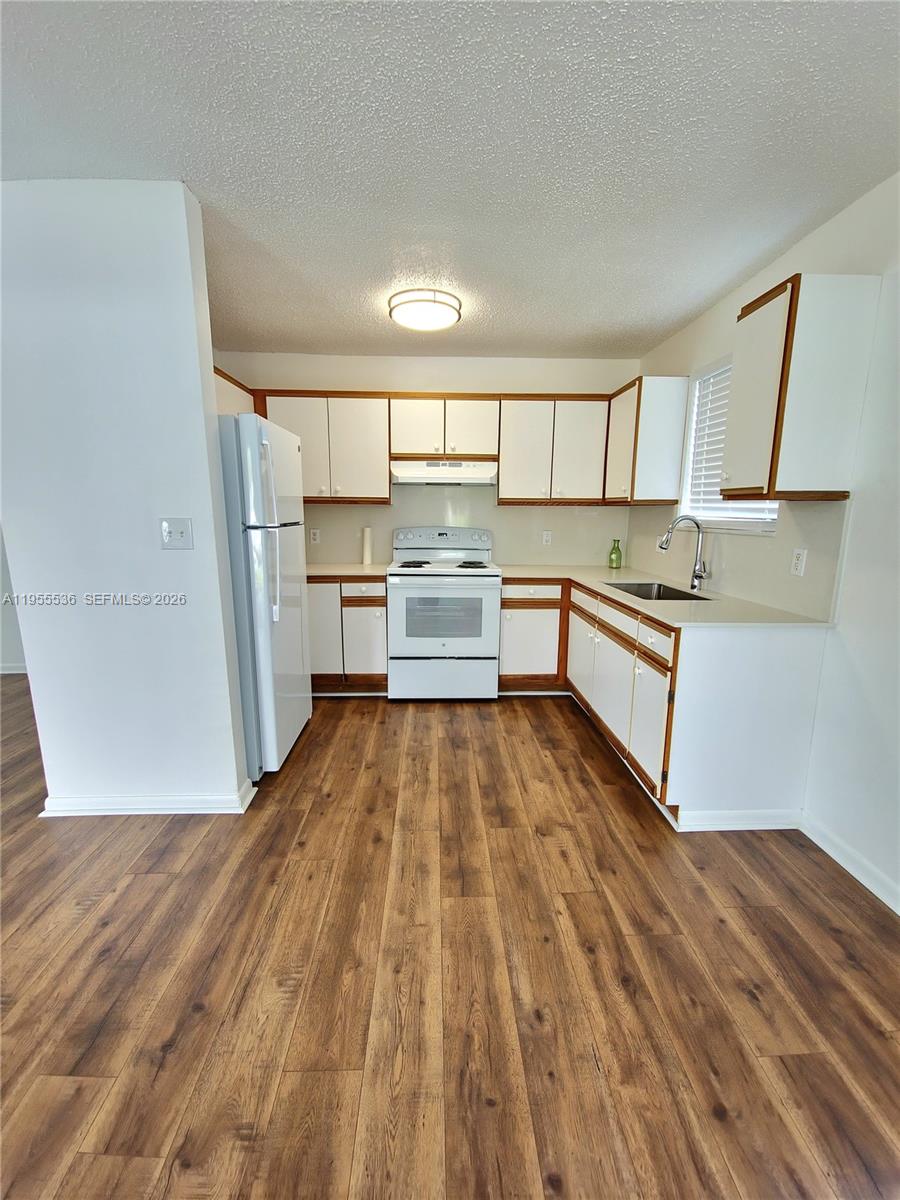 HABITAT VILLAS - Residential