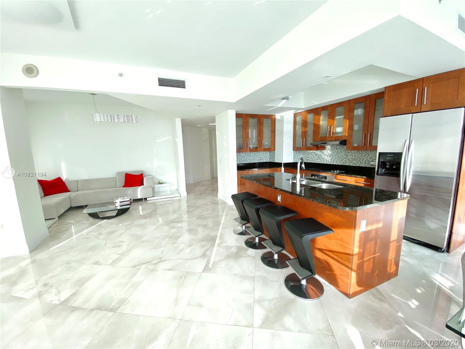 PLATINUM CONDO - Residential Lease