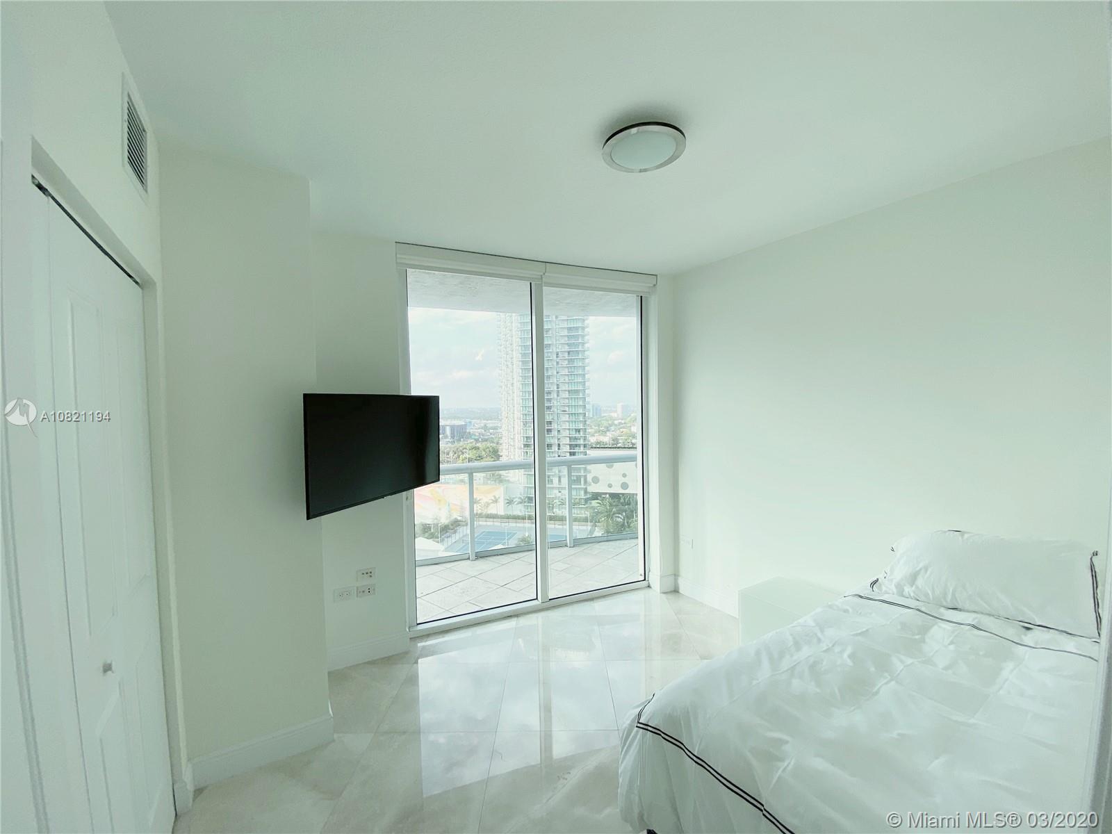 PLATINUM CONDO - Residential Lease