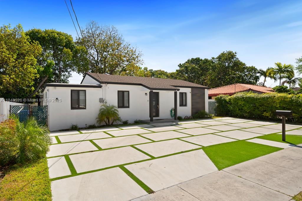 FAIR LAWN TERRACE - Residential