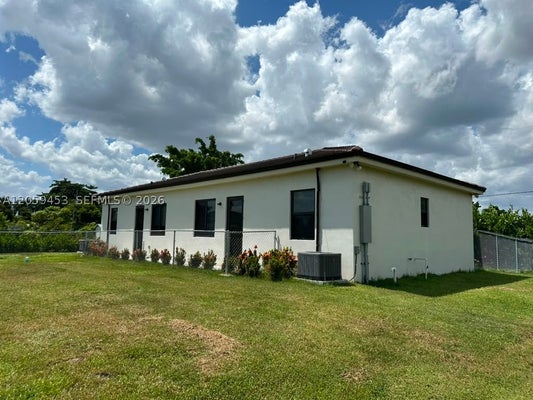 21263 SW 234TH ST # 2, HOMESTEAD, FL 33031 - Image 0da12f4f5bf5e47cbcb83d9a96ff2b5e/3301296422
