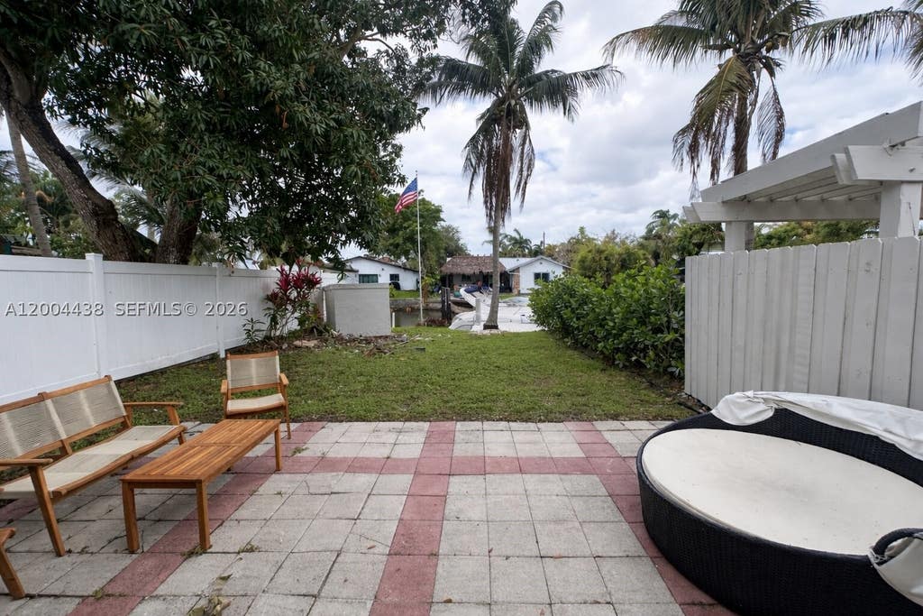 Photo of 4396 SW 25th Ter #1-2, Dania Beach, FL 33312 (MLS # A12004438)