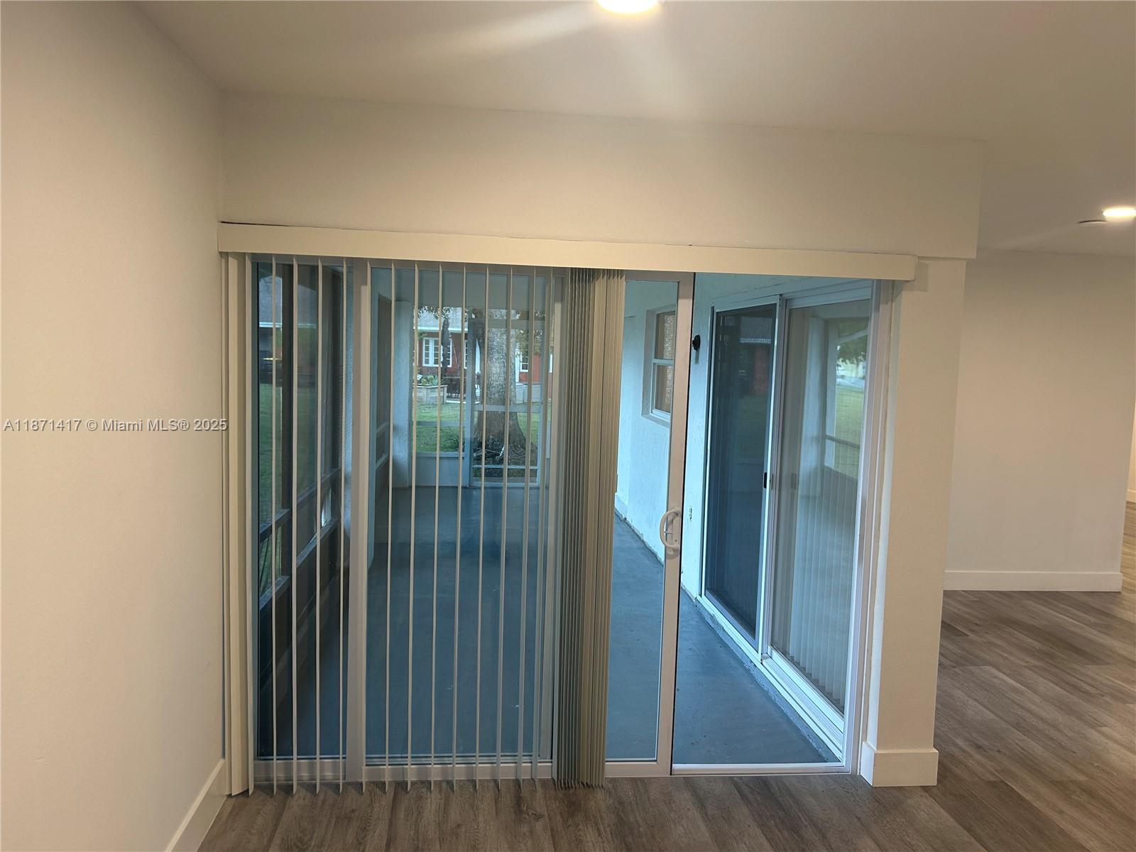 POINCIANA RE-PLAT PT OF NB - Residential