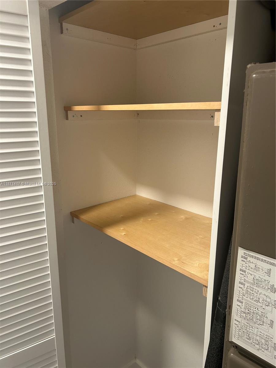 POINCIANA RE-PLAT PT OF NB - Residential