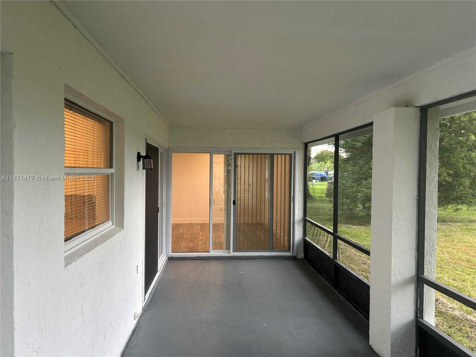 POINCIANA RE-PLAT PT OF NB - Residential