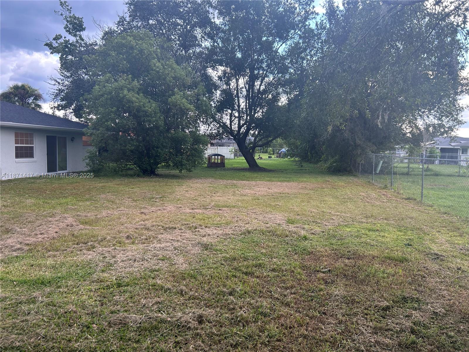 POINCIANA RE-PLAT PT OF NB - Residential