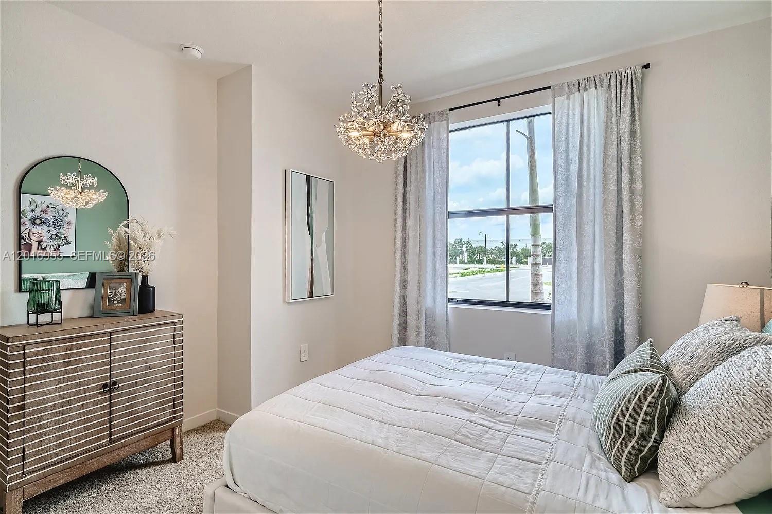 MIAMI LAND AND DEVELOPMEN - Residential Lease