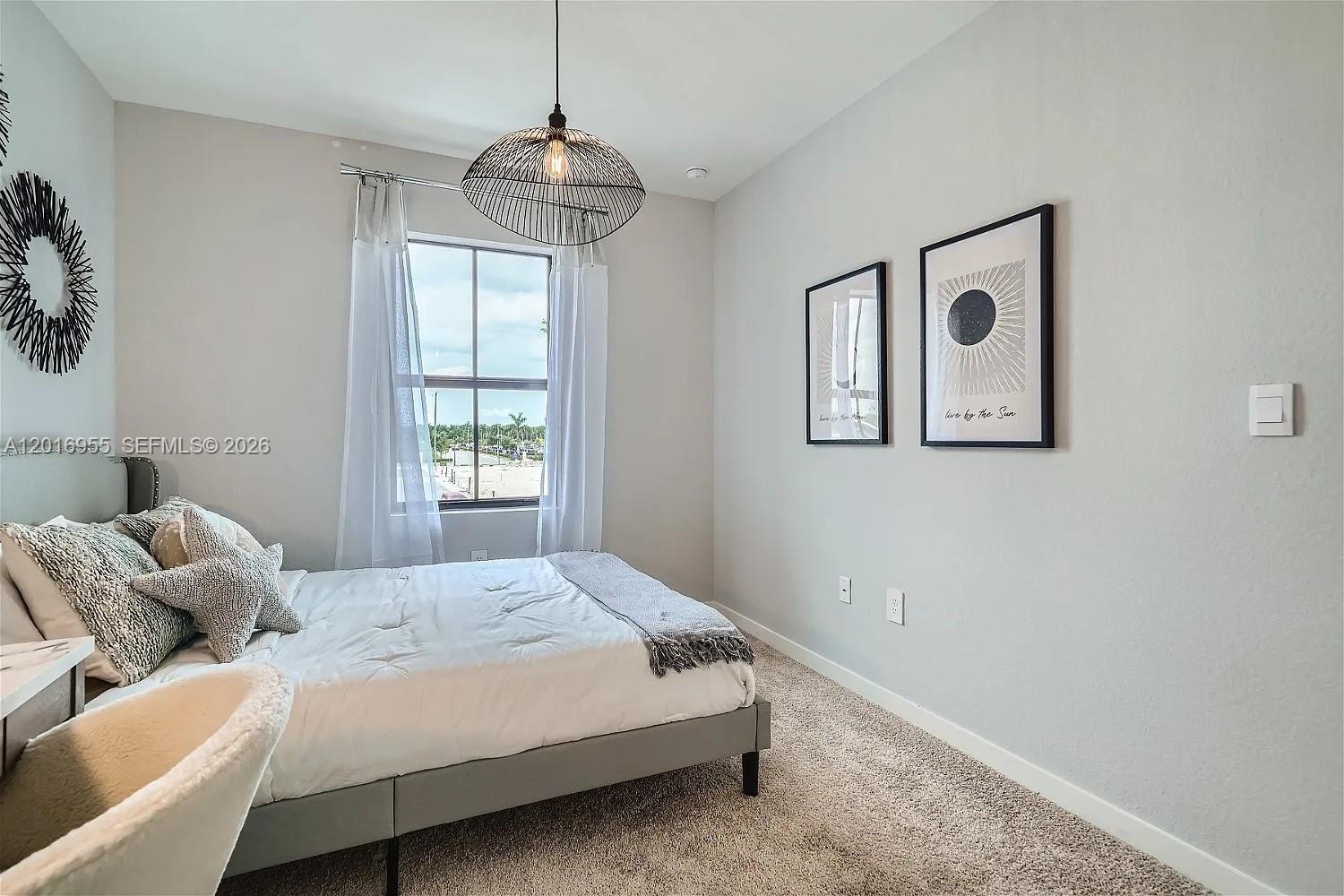 MIAMI LAND AND DEVELOPMEN - Residential Lease