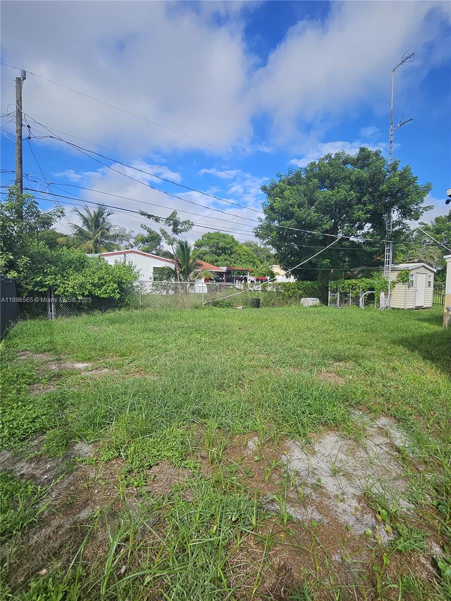 BUNCHE PARK 1 ADDN - Residential