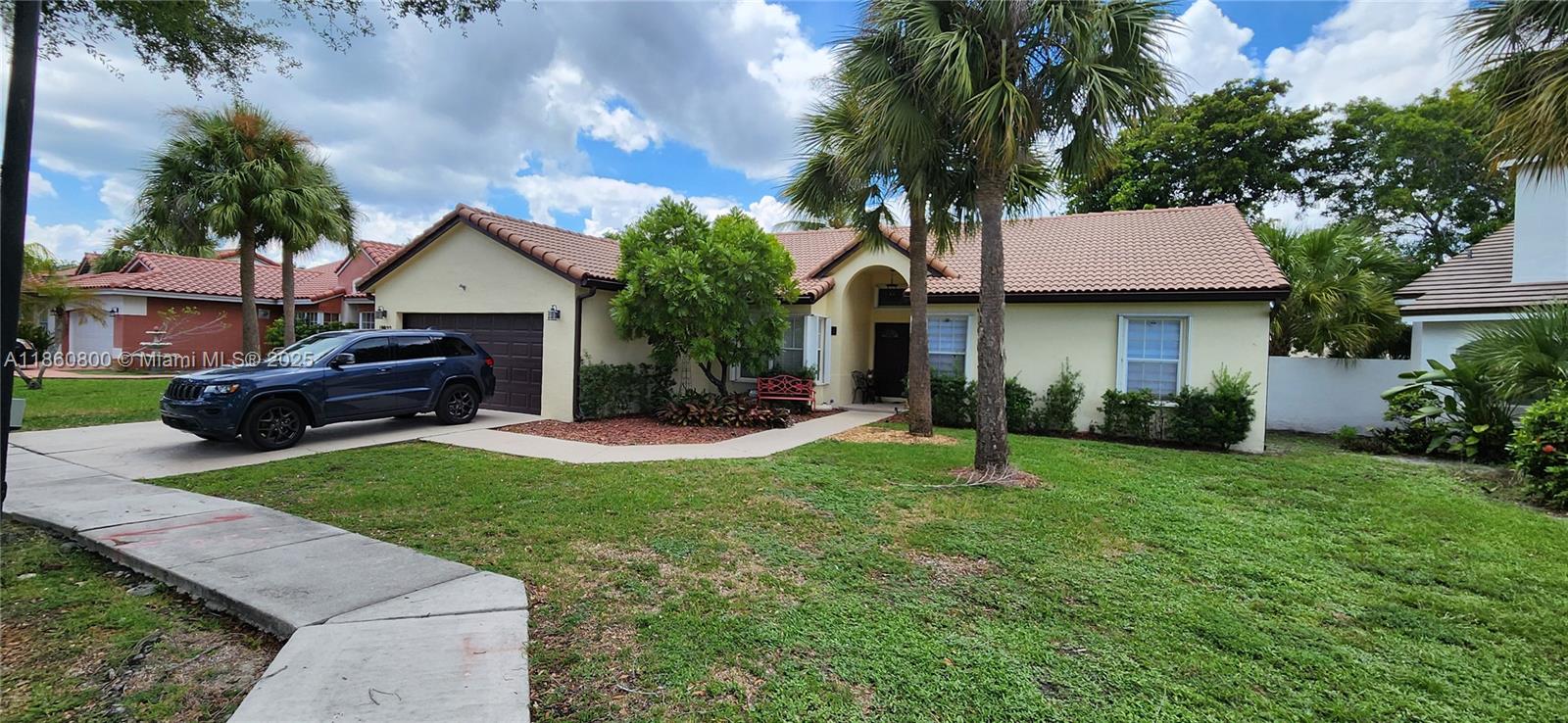 LAKES ON THE GREEN REPLAT - Residential